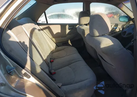 2001 Honda Accord 2.3 Lx из США, поврежденный, VIN 1HGCG65561A049927